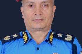 “न्याय खोज्दै ढोका ढकढक्याउनेलाई फर्काउनु होइन, सम्हाल्नु हो” : आईजीपी कार्की