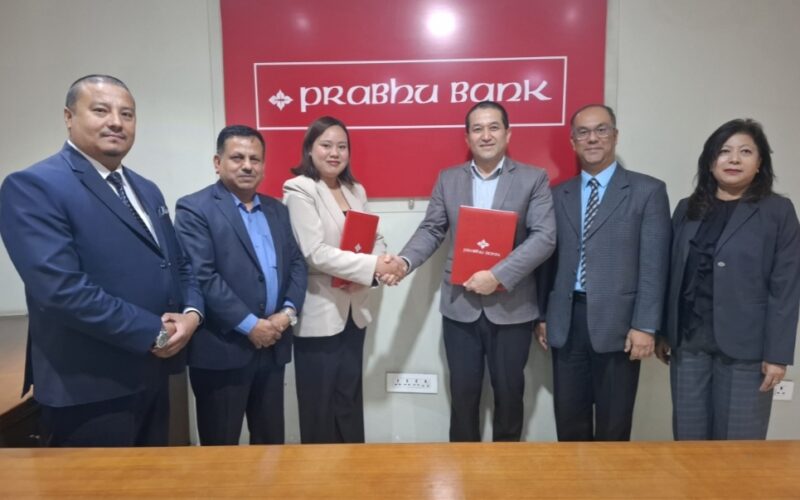 प्रभु बैंक र पोखराका दुई लजबीच विशेष विशेष छुट सम्झौता