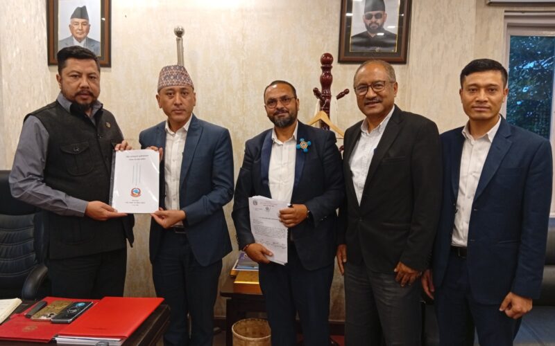 जलविद्युत् अनुमतिपत्र प्रणालीमा व्यापक सुधारको सुझाव, उच्चस्तरीय समितिको प्रतिवेदन पेश