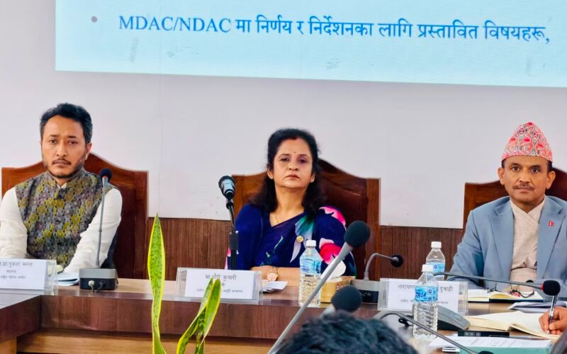 सरकारको नीति अनुसार सुशासन कायम गर्न उद्योगमन्त्री यादवको निर्देशन