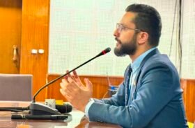 शिक्षामन्त्री पोखरेलद्वारा न्यूरोविकाससम्बन्धी अवस्था र बाल मानसिक स्वास्थ्य सेवा सुदृढीकरणबारे छलफल