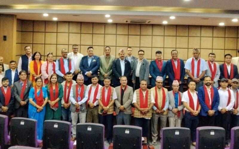 व्यवसायिक वातावरण निर्माण गर्न र उद्योगी व्यवसायीहरुको सरकारसंग आग्रह