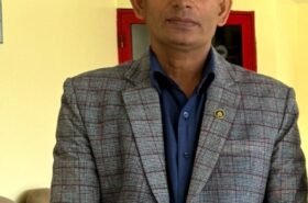 मोबाइलको कभर र सिसा फेर्दा ३५० तिरेका प्रहरी नायब निरीक्षकलाई पर्यो १० लाखको करदाता प्रोत्साहन बम्पर उपहार
