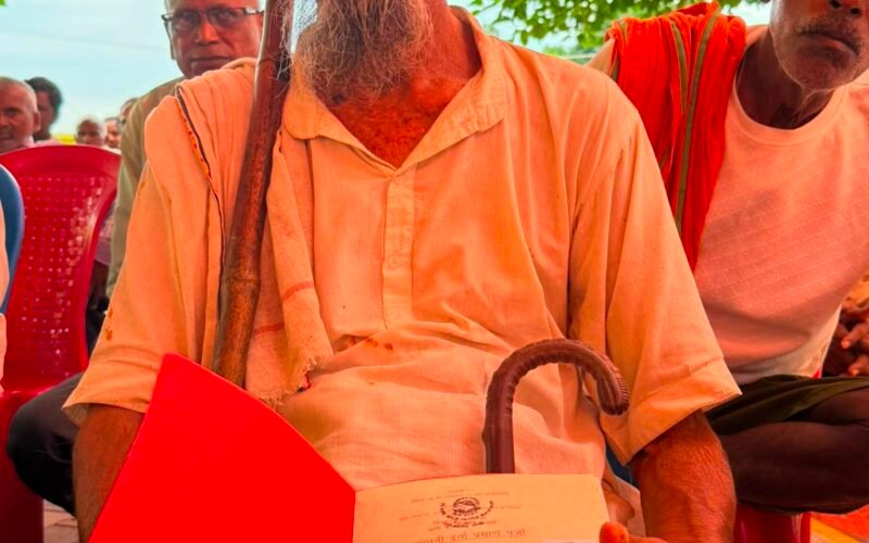 ५८ वर्षपछि रोहिणीका स्ववासीले पाए लालपुर्जा, २७१ परिवार बने जग्गाधनी
