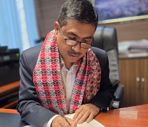 नेपाल विद्युत् प्राधिकरणको कार्यकारी निर्देशकमा दीर्घायु कुमार श्रेष्ठ नियुक्त
