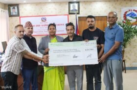 रसुवा बाढीपीडितका लागि कालीमाटीका व्यवसायीद्वारा साढे ८ लाखभन्दा बढी सहयोग