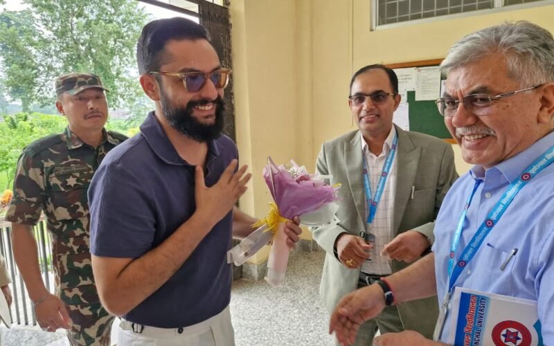 शिक्षामन्त्री पोखरेलद्वारा पूर्वाञ्चल विश्वविद्यालयको अवलोकन, पदाधिकारीसँग अन्तरक्रिया