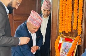 केयूका संस्थापक उपकुलपति शर्माको राजकीय सम्मानका साथ अन्त्येष्टि