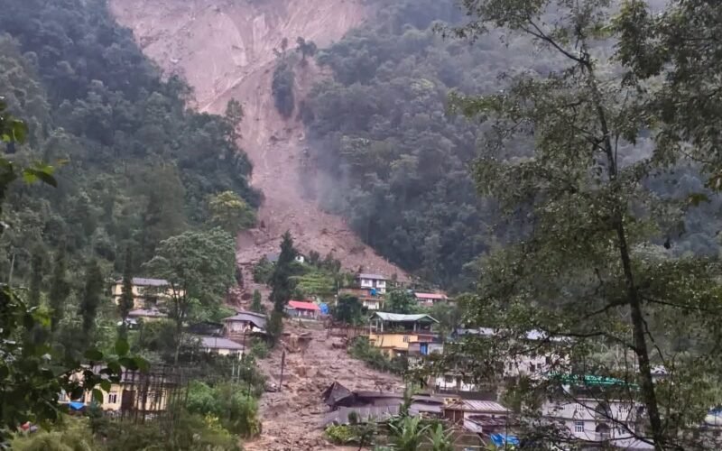 सिक्किममा भीषण पहिरो, जोखिम बढेपछि स्थानीय विस्थापित
