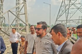 १२ वर्षदेखि अड्केकाे हेटौंडा-ढल्केबर ४०० केभी प्रसारण लाइनकाे काम सकाउन ऊर्जामन्त्री श्रेष्ठकाे सक्रियता
