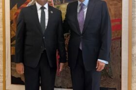 अर्थमन्त्री डा. स्वर्णिम वाग्ले र विश्व बैंक समूहका अध्यक्ष अजय बाङ्गा बीच अमेरिकामा उच्चस्तरीय द्विपक्षीय भेटवार्ता