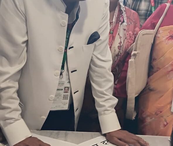 समावेशी समूहबाट कांग्रेस उपसभापतिमा विनोद चौधरीको उम्मेदवारी