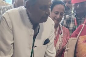समावेशी समूहबाट कांग्रेस उपसभापतिमा विनोद चौधरीको उम्मेदवारी