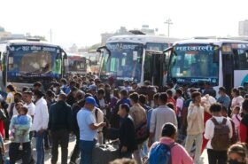 दसैँ मनाउन तीन लाख ४८ हजारभन्दा बढी यात्रु काठमाडौँबाट बाहिरिए